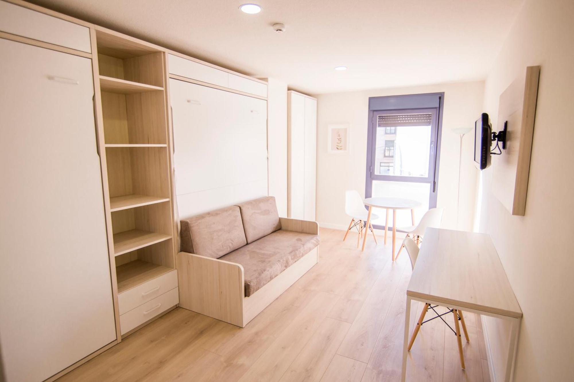 Apartamentos Plaza De Santiago - Estudios Turisticos - 1 Llave 핀토 외부 사진