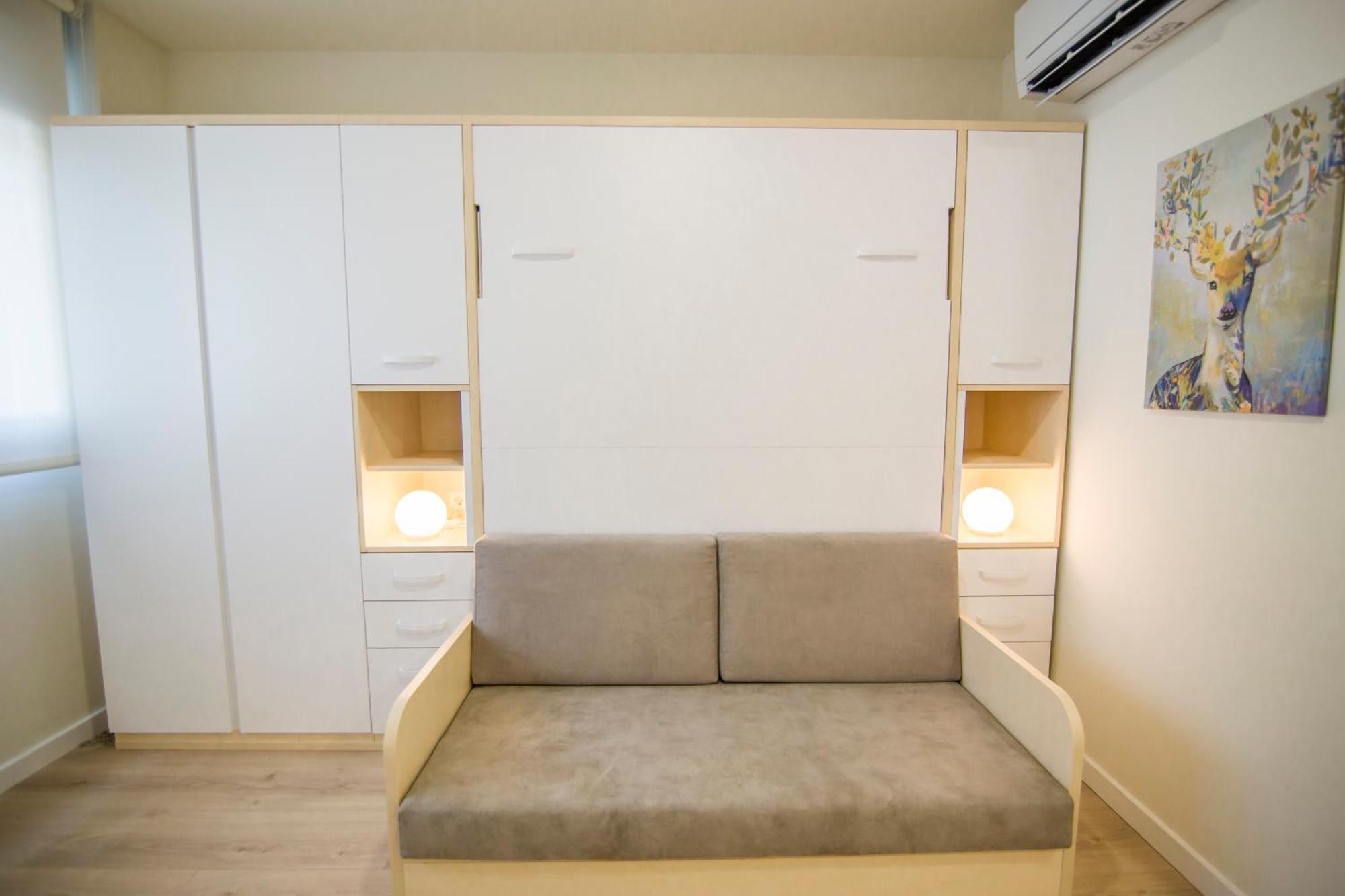 Apartamentos Plaza De Santiago - Estudios Turisticos - 1 Llave 핀토 외부 사진